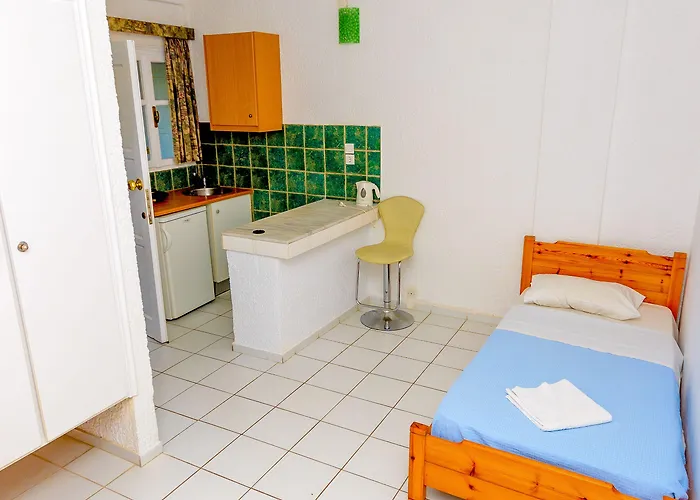 Classic Hersonissos (Crete)