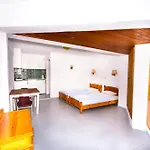 Classic شقة فندقية 2*