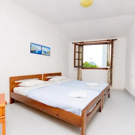 Classic 2* Hersonissos (Crete)