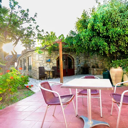 Classic 2* Hersonissos (Crete)