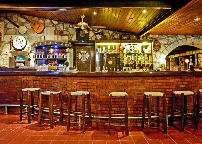 Classic 2* Hersonissos (Crete)