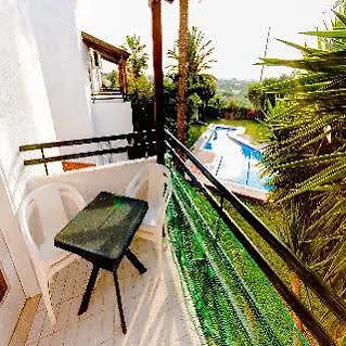 Classic 2* Hersonissos (Crete)